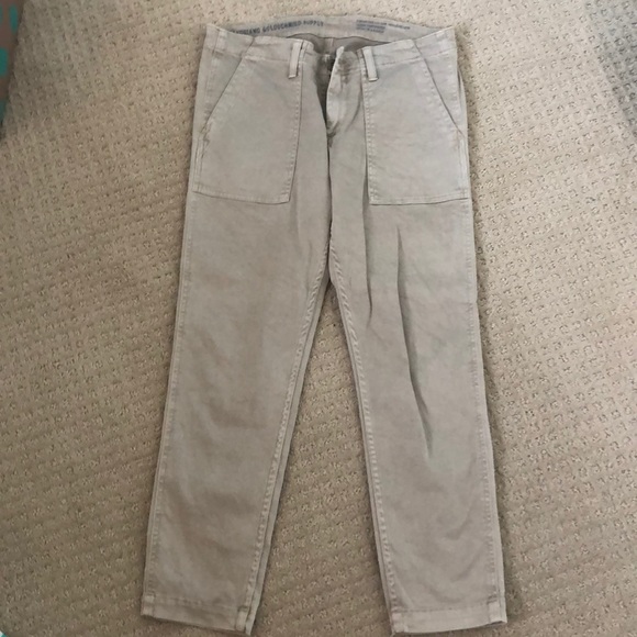 AG Patch Pocket Capri size 29 - Picture 2 of 7